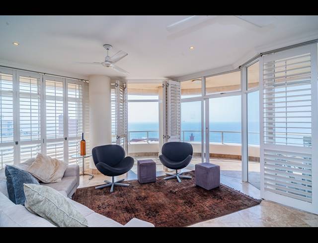 3 BEDROOM APARTMENT FOR SALE IN UMHLANGA CENTRAL